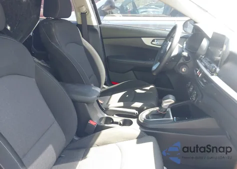 2022 Kia Forte Lxs из США, поврежденный, VIN 3KPF24AD9NE437331